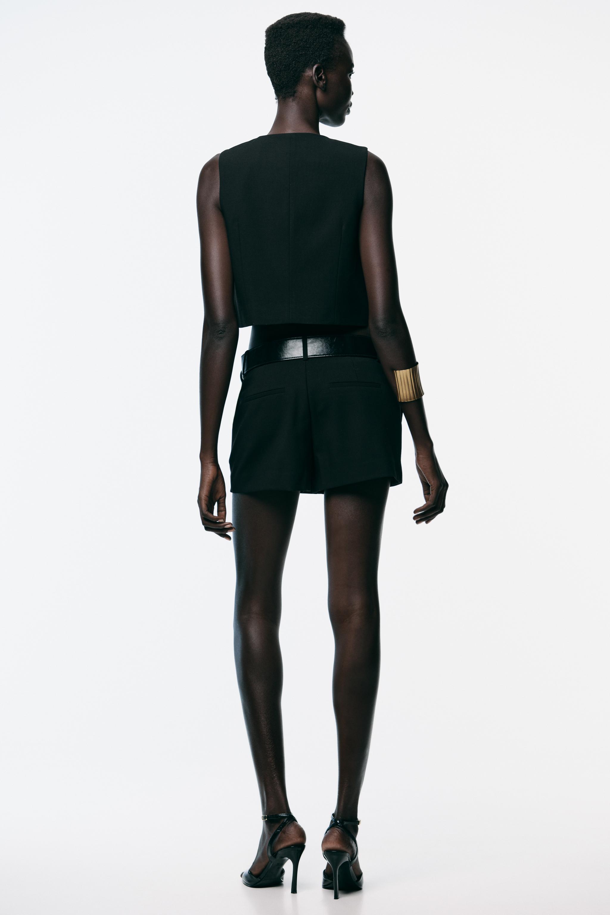 GOLD BUTTON CROPPED VEST